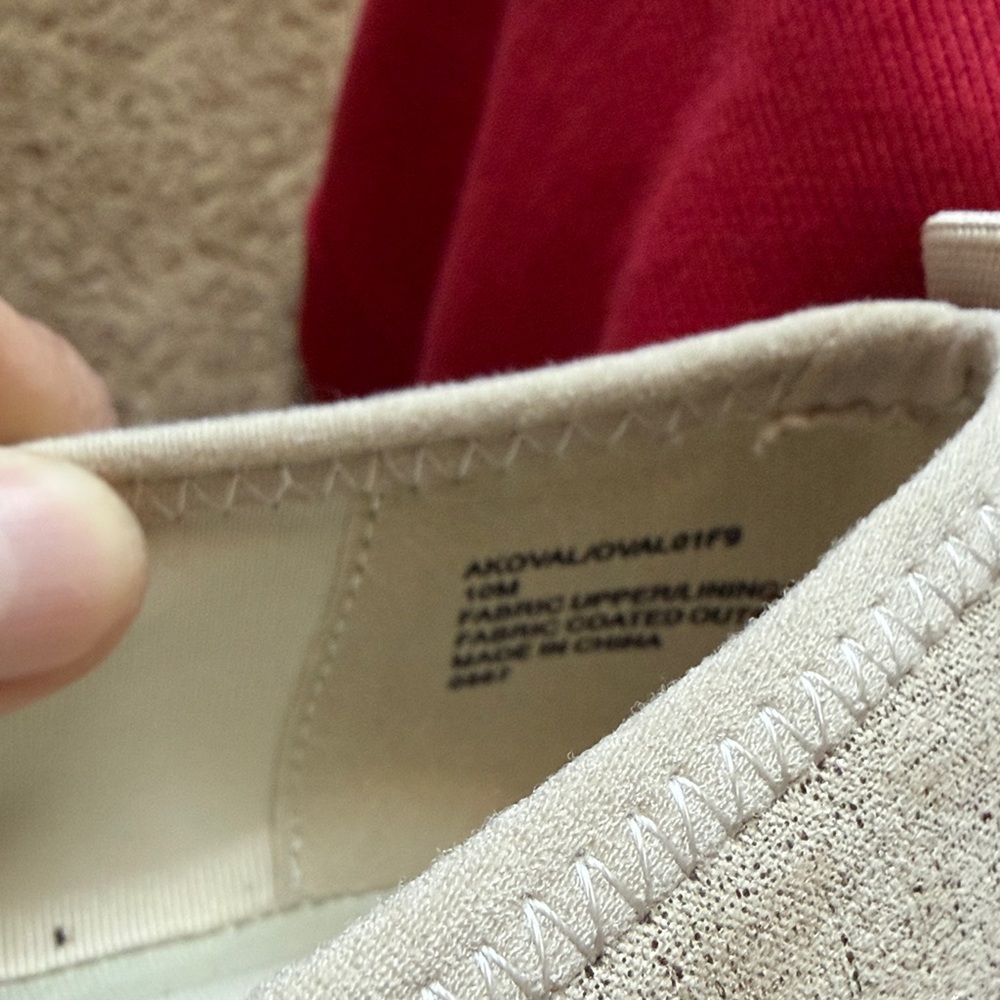 Anne Klein Women's Cream Flats - Picture 4 of 5